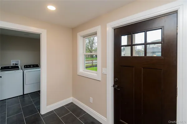 $3,950 | 4407 Albany Post Road, Hyde Park, NY 12538