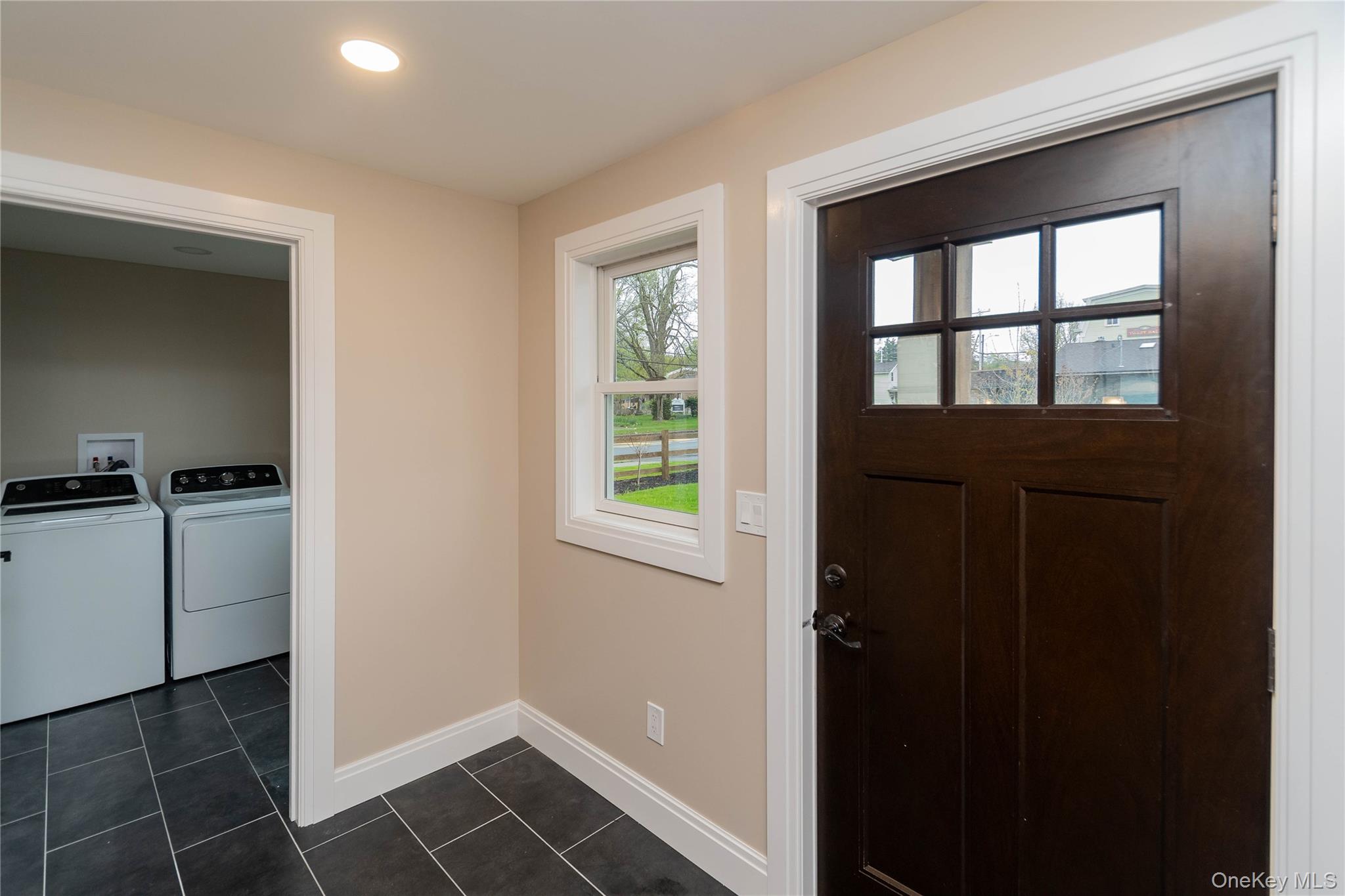 4407 Albany Post Road Hyde Park, NY 12538 - Photo 12 of 44
