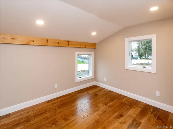 $3,950 | 4407 Albany Post Road, Hyde Park, NY 12538