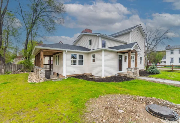 $3,950 | 4407 Albany Post Road, Hyde Park, NY 12538