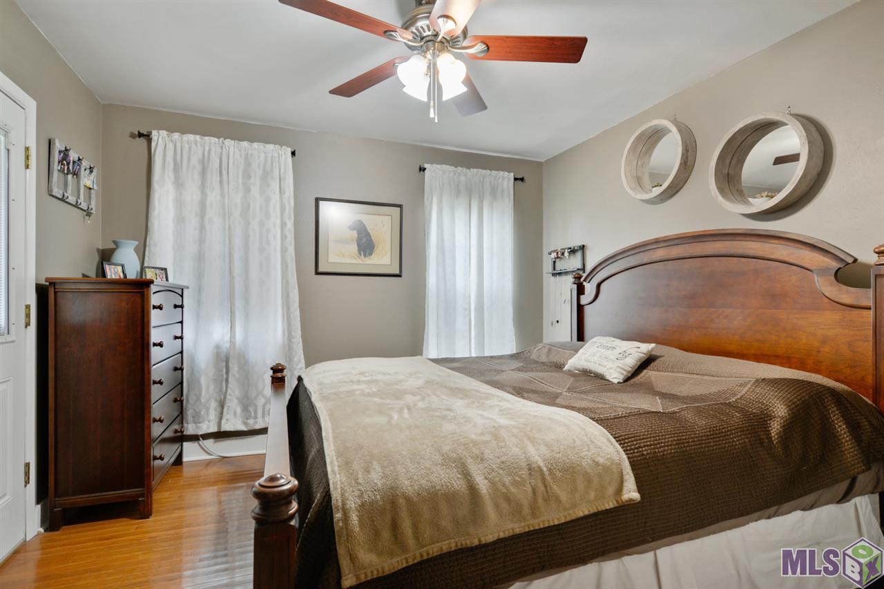 4741 Tupello Street Baton Rouge, LA 70808 - Photo 8 of 15 Master bedroom