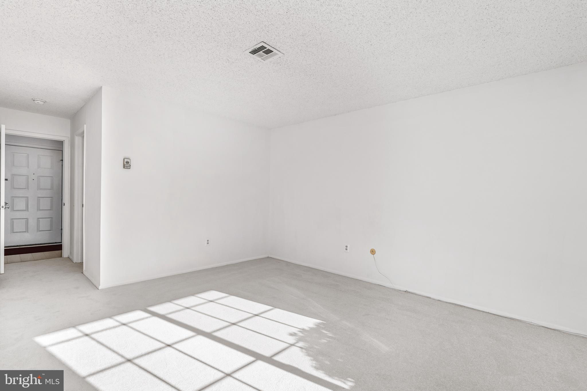 801B Pompton Road Monroe Township, NJ 08831 - Photo 22 of 32 Gallery Image 22