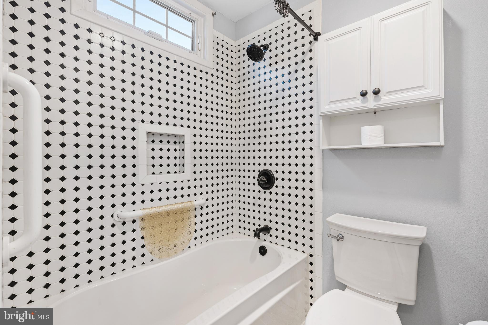 801B Pompton Road Monroe Township, NJ 08831 - Photo 30 of 32 Gallery Image 30