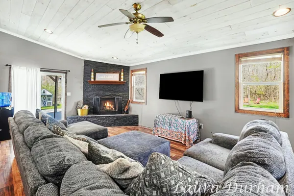 $448,500 | 6935 116th Avenue, Fennville, MI 49408