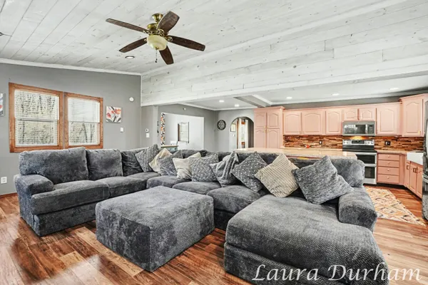 $448,500 | 6935 116th Avenue, Fennville, MI 49408