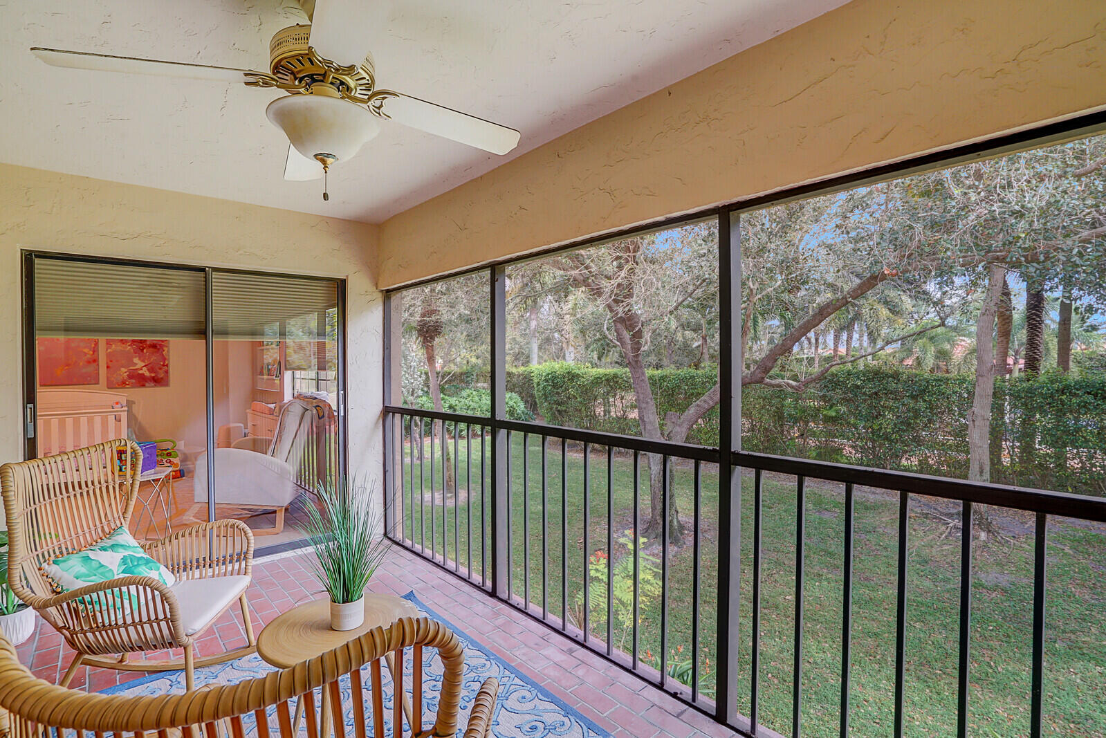 6675 Montego Bay Boulevard, Unit F Boca Raton, FL 33433 - Photo 31 of 33 ENCLOSED TERRACE