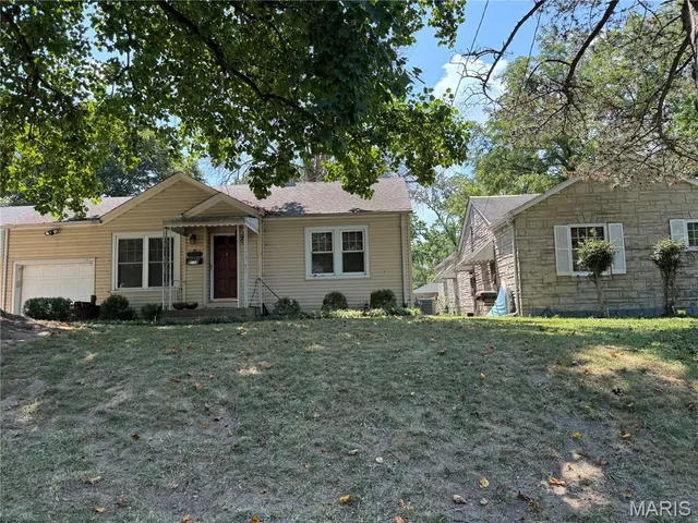 $129,900 | Undisclosed Address, Belleville, IL 62223