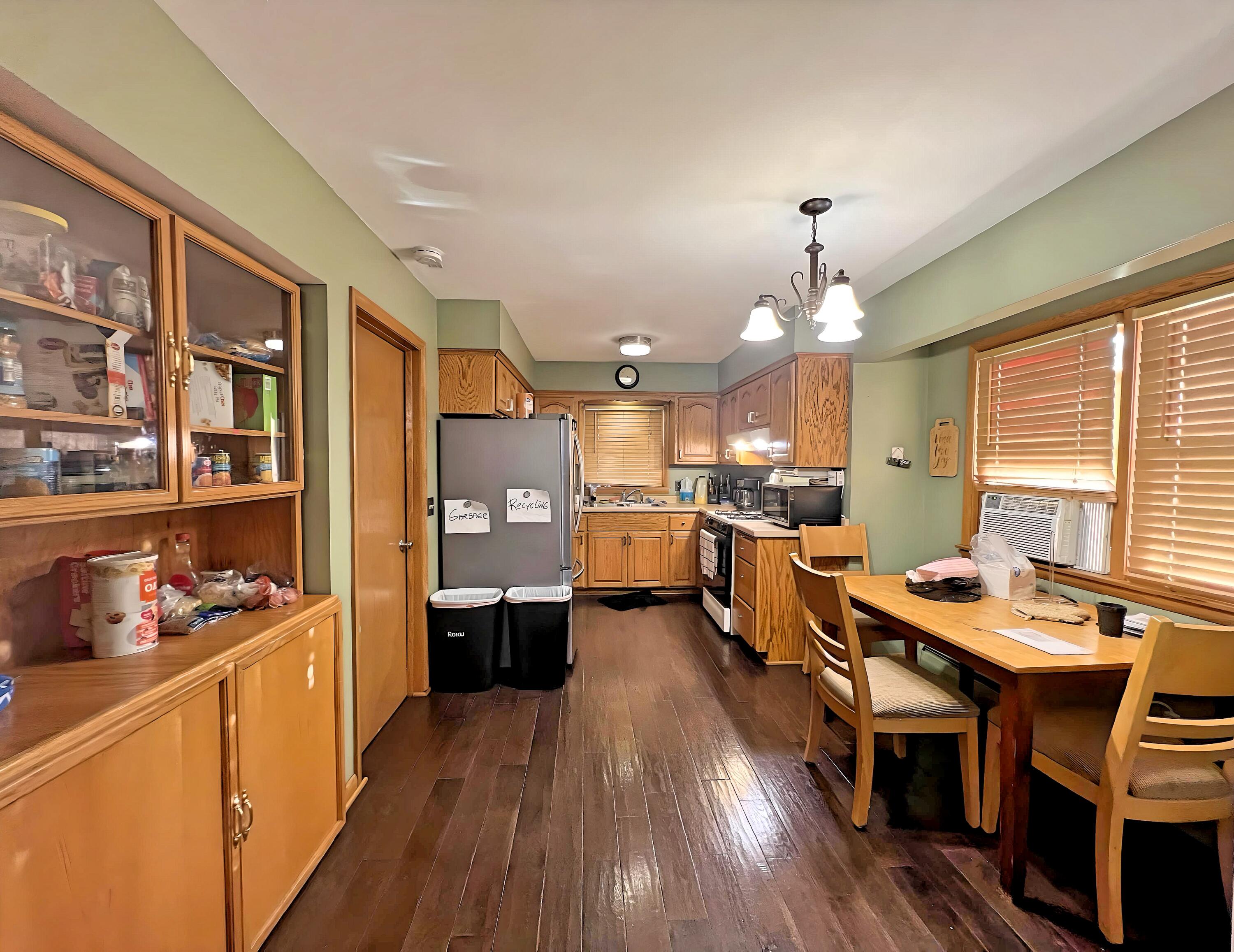 3239 South 121st Street West Allis, WI 53227 - Photo 13 of 33 IMG_7929