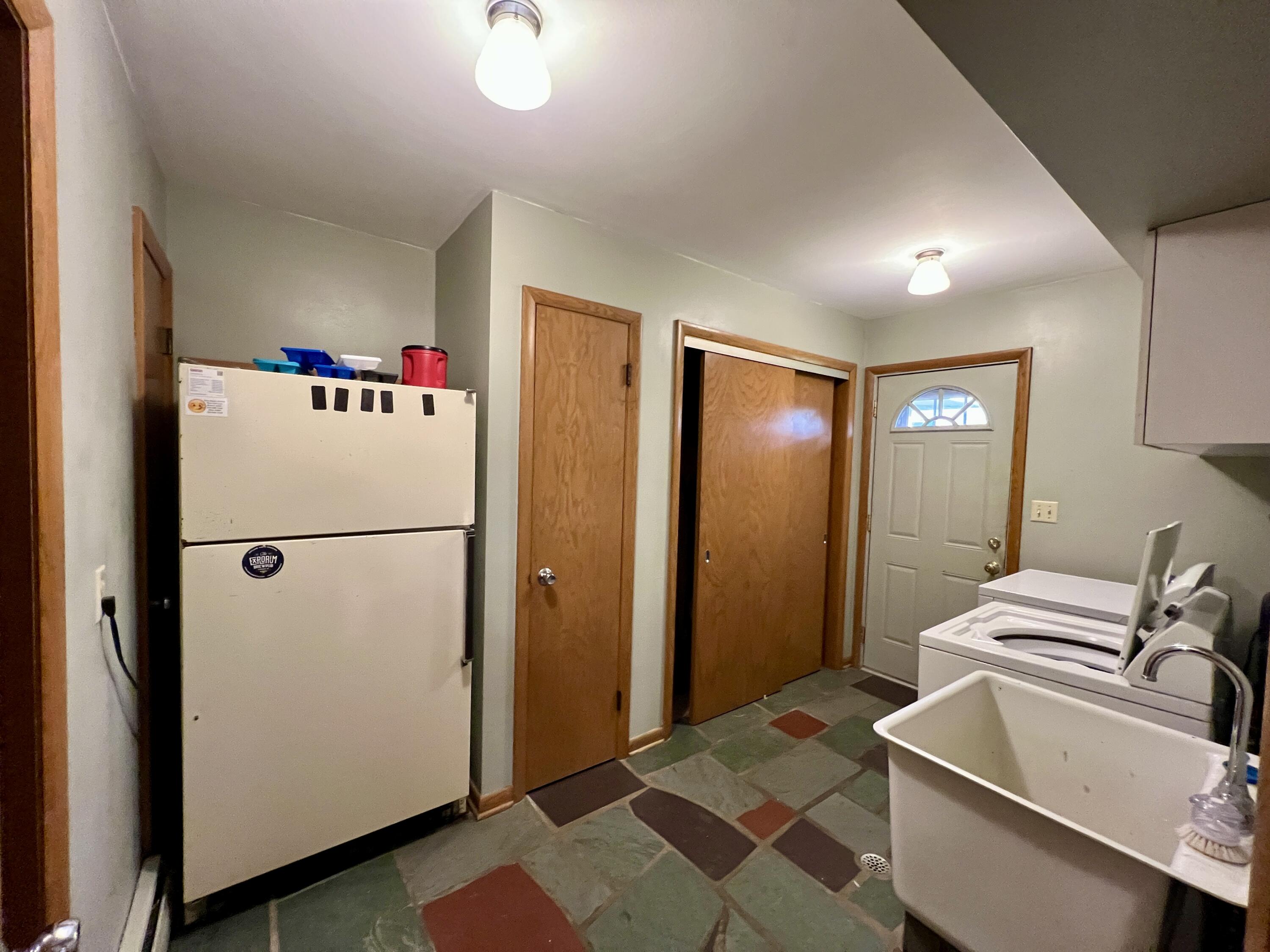 3239 South 121st Street West Allis, WI 53227 - Photo 16 of 33 IMG_7869