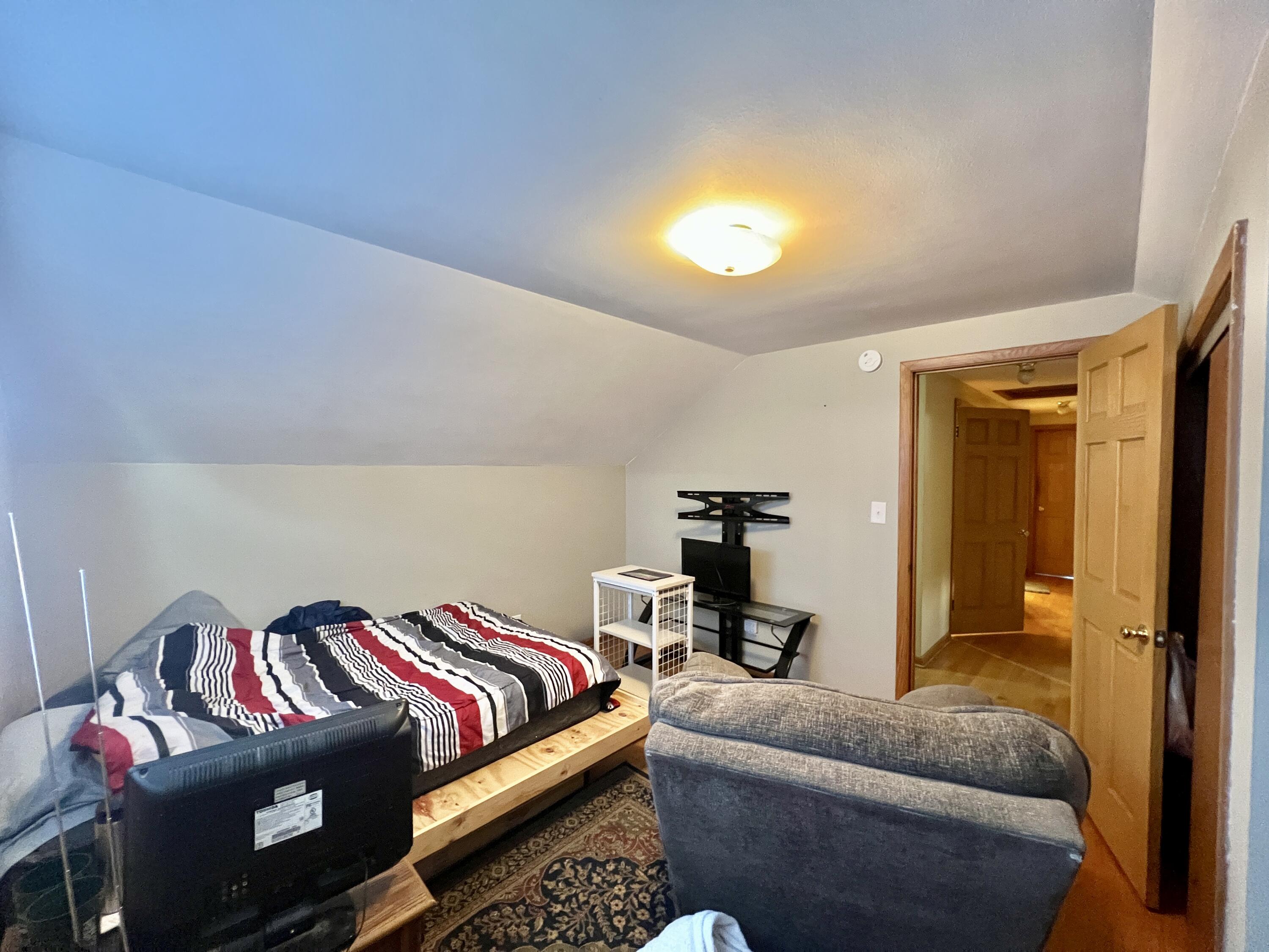 3239 South 121st Street West Allis, WI 53227 - Photo 24 of 33 IMG_7898