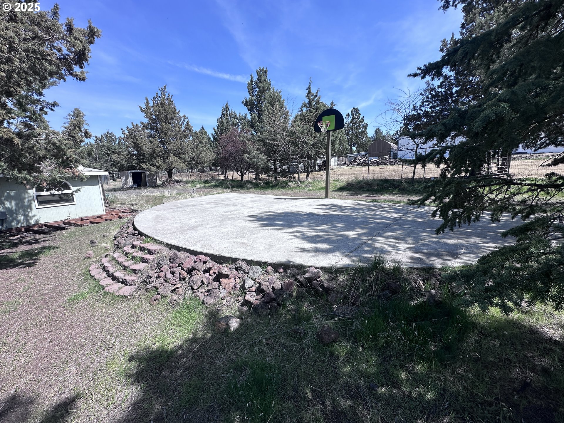 10570 Southwest Shad Road Terrebonne, OR 97760 - Photo 17 of 26 Gallery Image 17