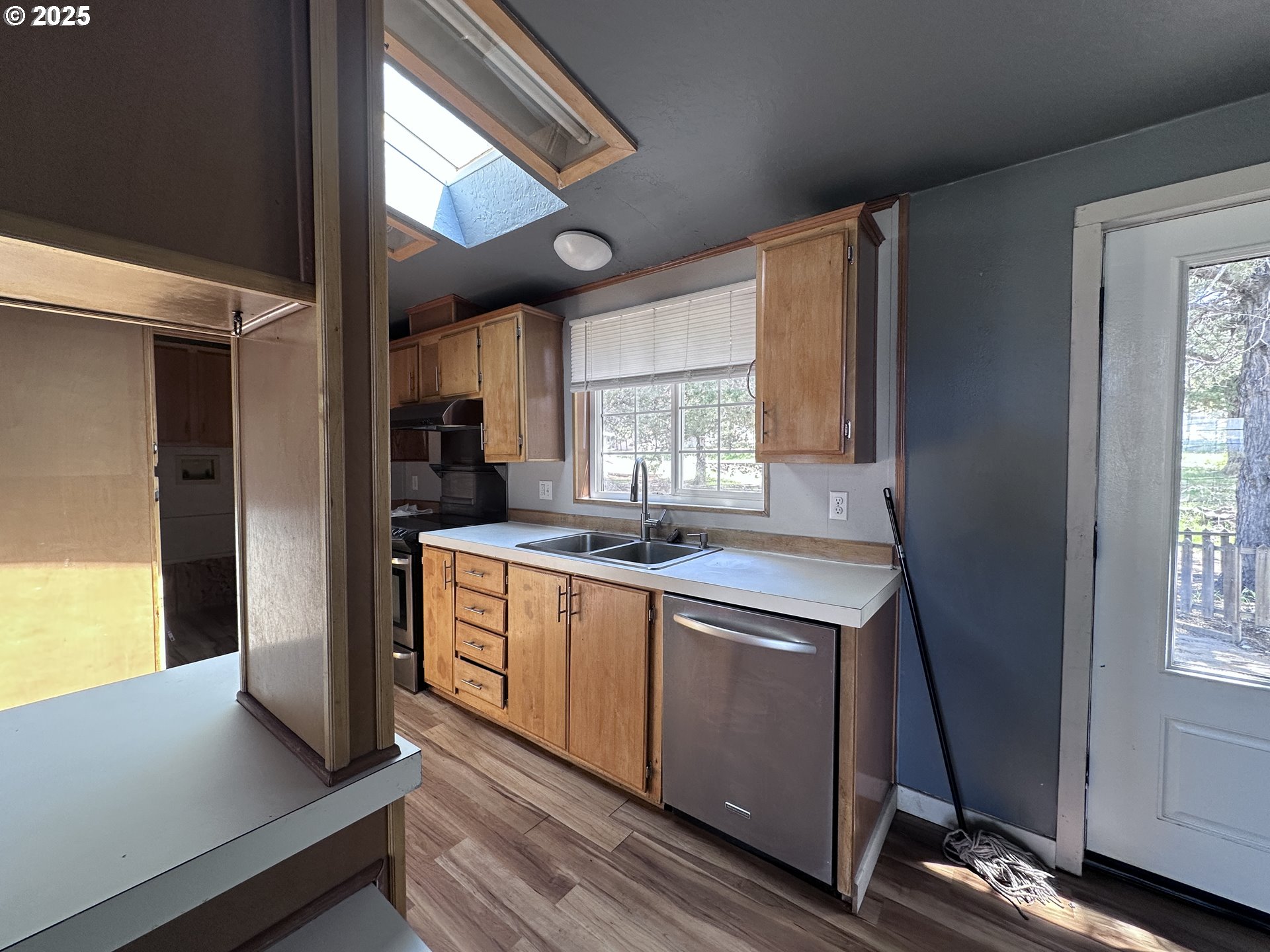 10570 Southwest Shad Road Terrebonne, OR 97760 - Photo 5 of 26 Gallery Image 5