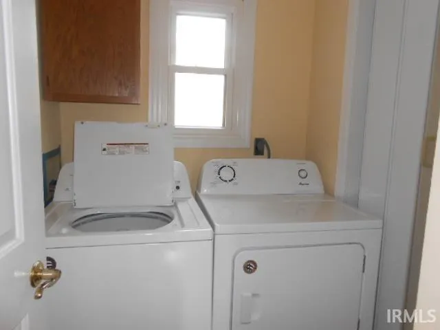 $2,200 | 3952 North Tulipwood Court, Bloomington, IN 47404