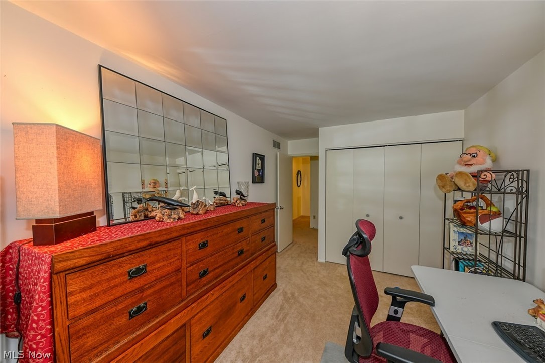 905 Hampton Ridge Drive Akron, OH 44313 - Photo 23 of 30 Gallery Image 23