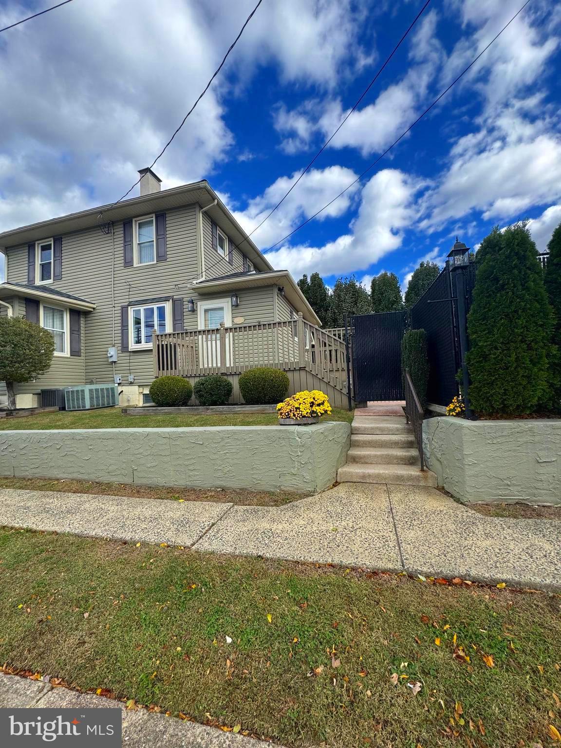 702 East Main Street Maple Shade, NJ 08052 - Photo 25 of 39 Side Entrance