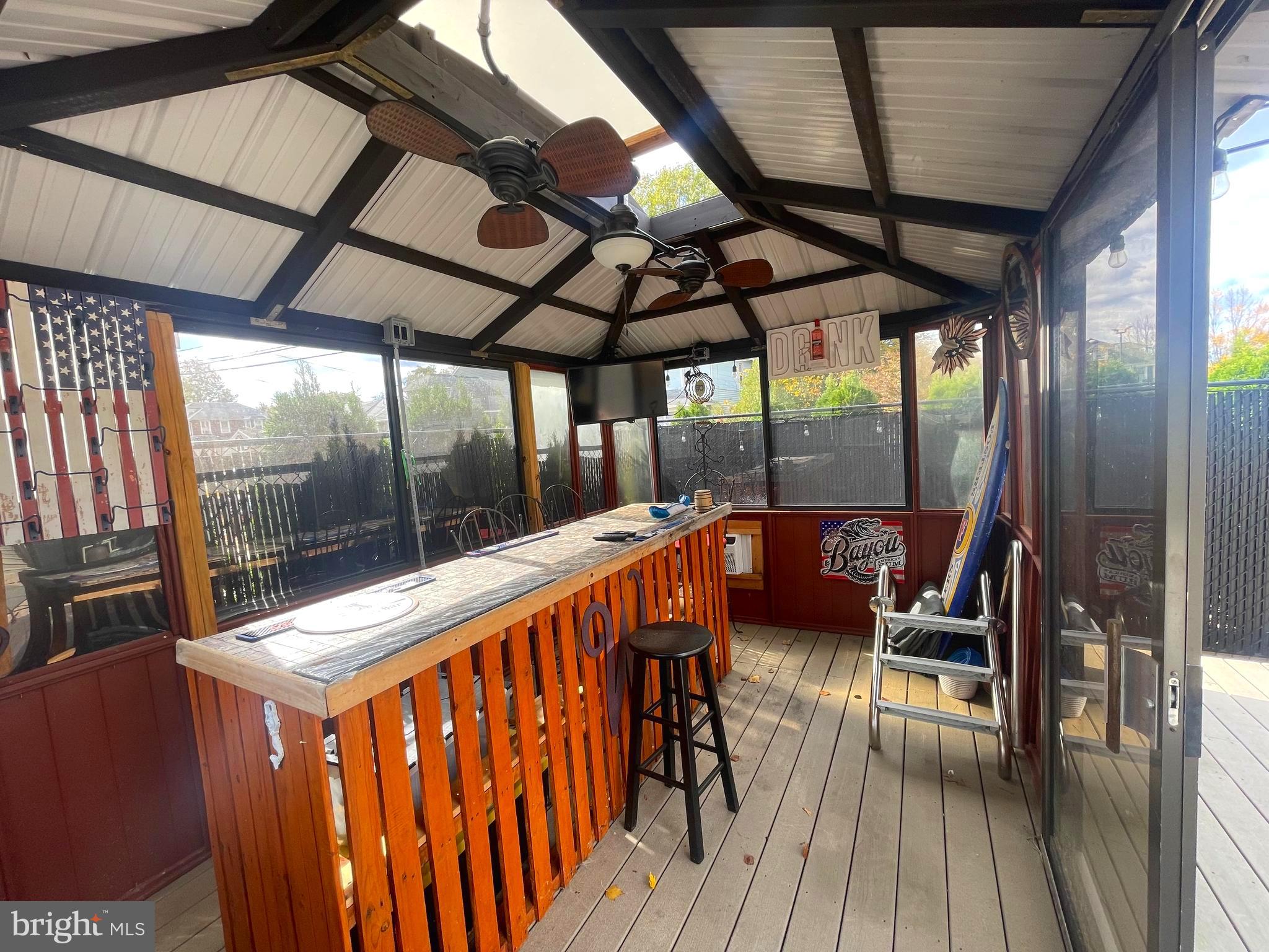 702 East Main Street Maple Shade, NJ 08052 - Photo 36 of 39 Pool Bar