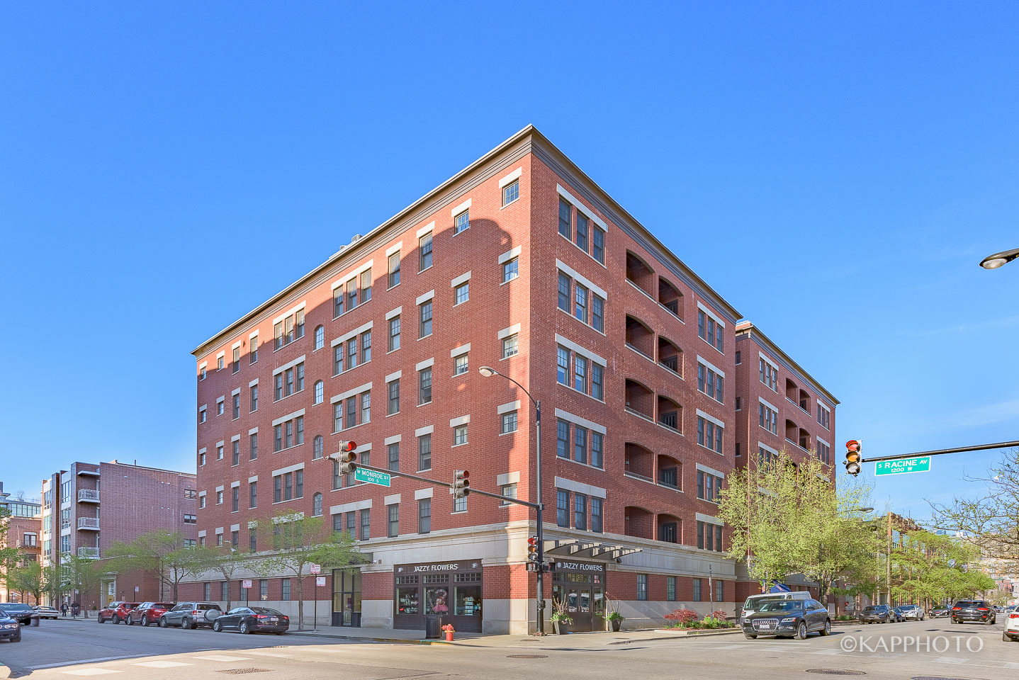 35 South Racine Avenue, Unit 5SW Chicago, IL 60607 - Photo 1 of 23