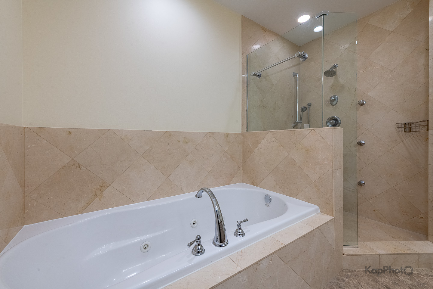 35 South Racine Avenue, Unit 5SW Chicago, IL 60607 - Photo 13 of 23
