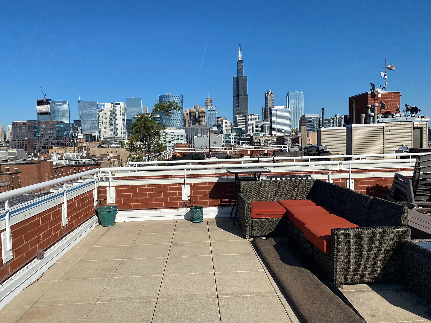 35 South Racine Avenue, Unit 5SW Chicago, IL 60607 - Photo 21 of 23