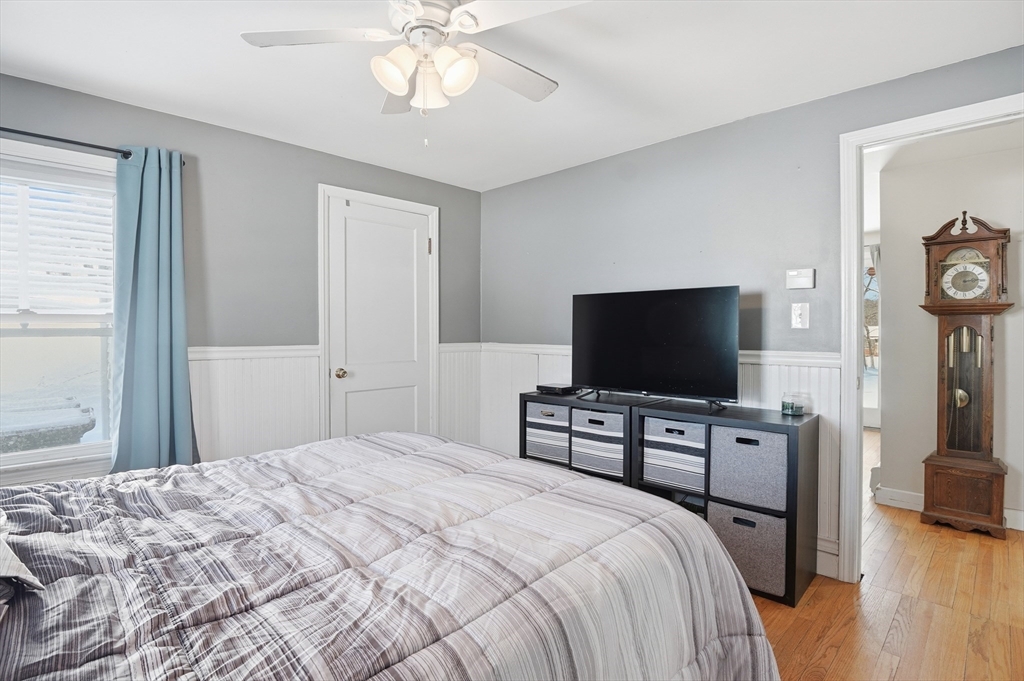 66 Racicot Avenue Webster, MA 01570 - Photo 14 of 33