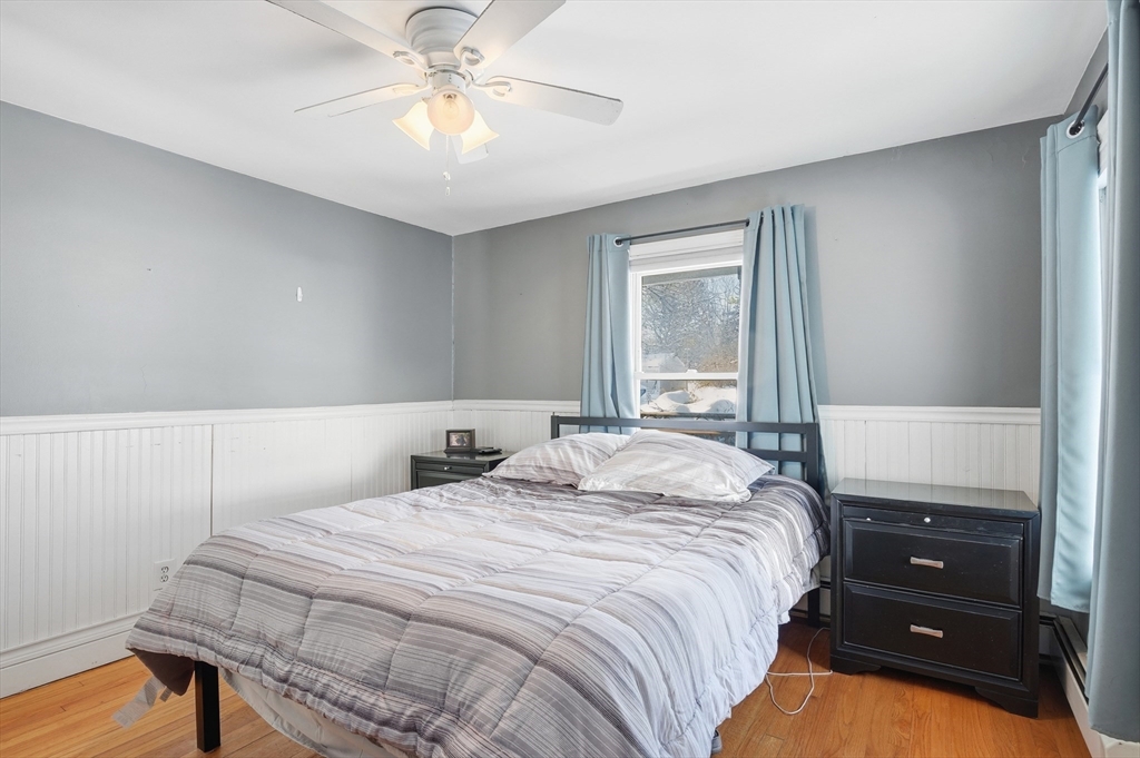 66 Racicot Avenue Webster, MA 01570 - Photo 15 of 33