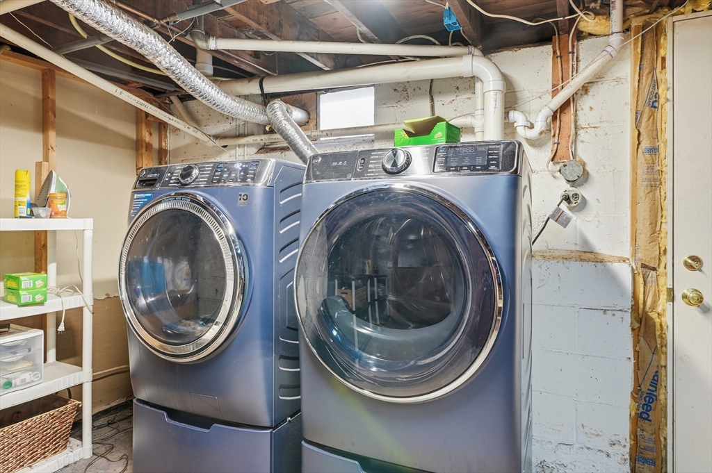 66 Racicot Avenue Webster, MA 01570 - Photo 26 of 33