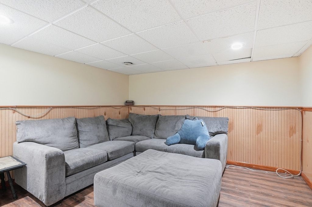 66 Racicot Avenue Webster, MA 01570 - Photo 27 of 33