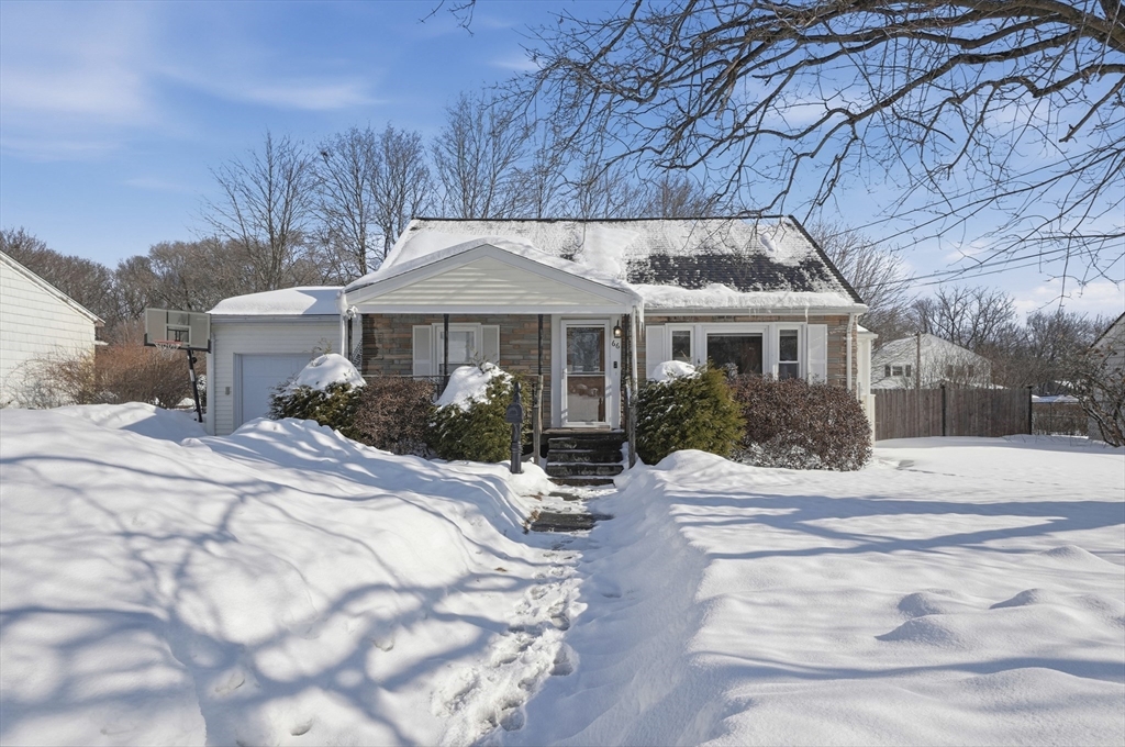 66 Racicot Avenue Webster, MA 01570 - Photo 3 of 33