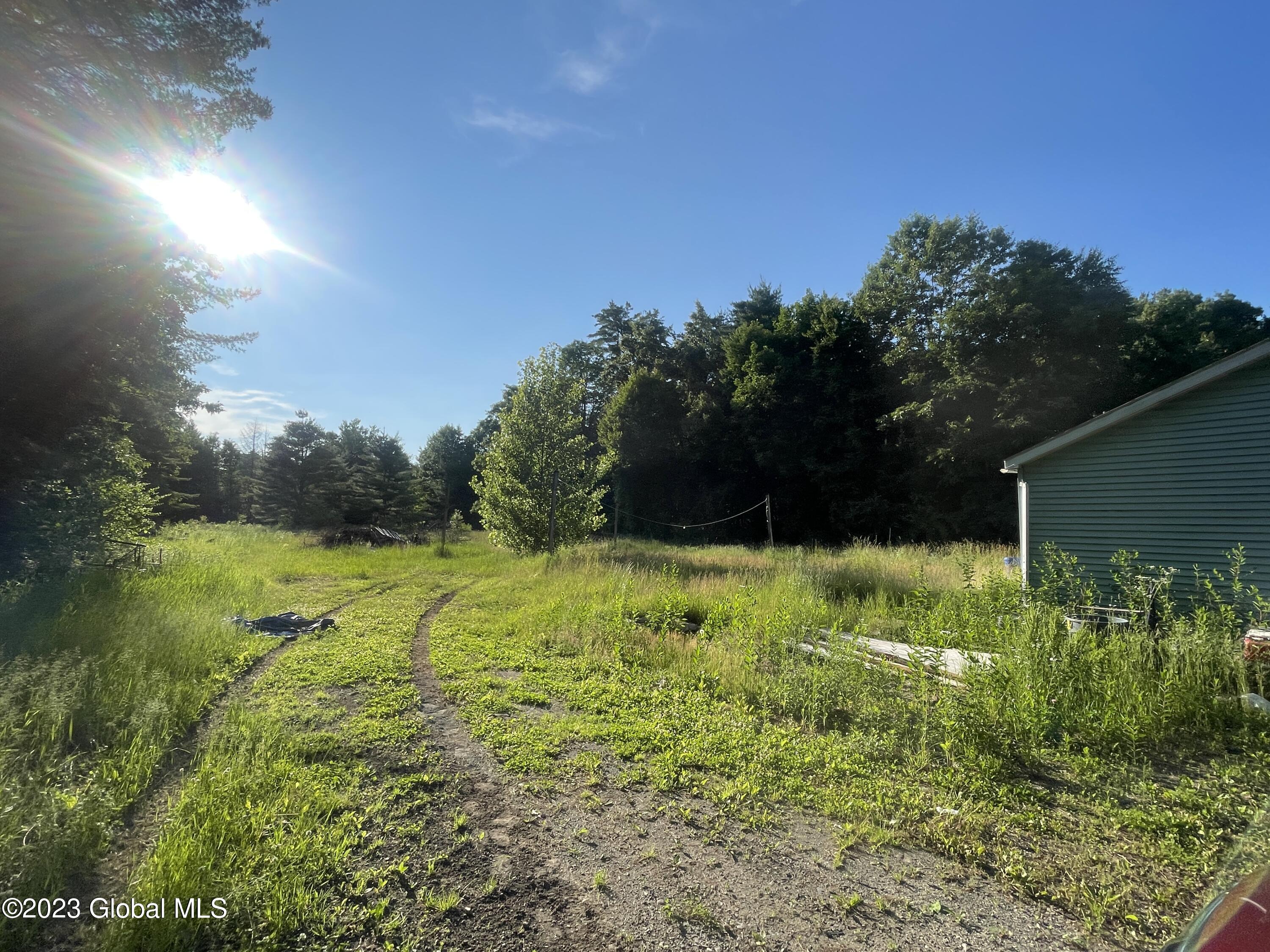 27 Phillips Road Stillwater, NY 12170 - Photo 2 of 22 57CC050F-A04E-4DA3-A1DE-1CF4E59E5399