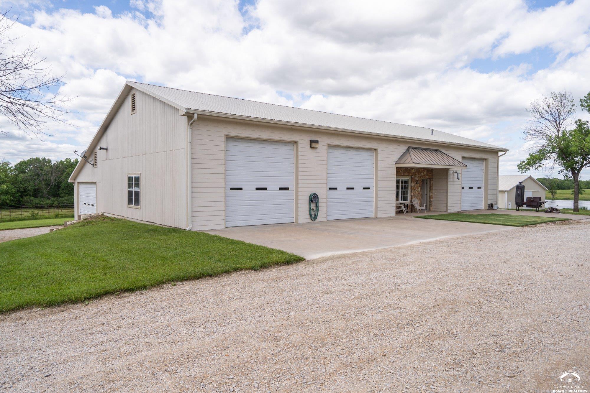 1672 North 1 Road Baldwin City, KS 66006 - Photo 73 of 97