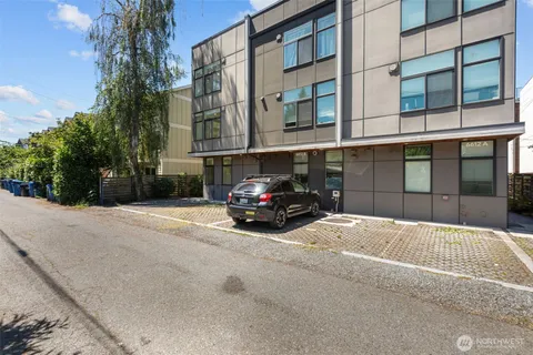 $600,000 | 6612 Corson Avenue South, Unit C, Seattle, WA 98108