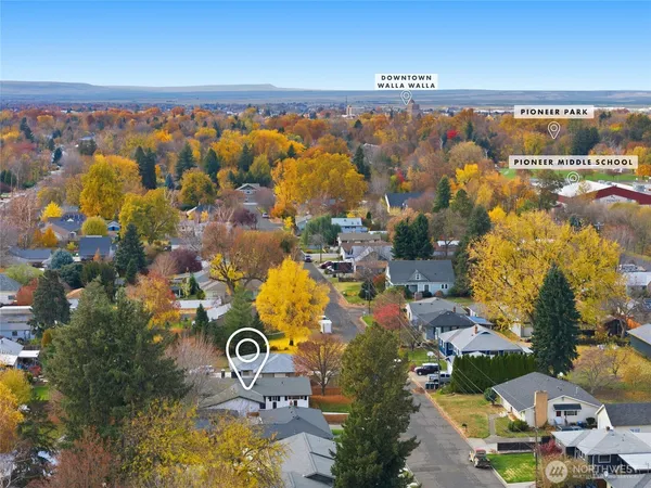 an aerial view of multiple house