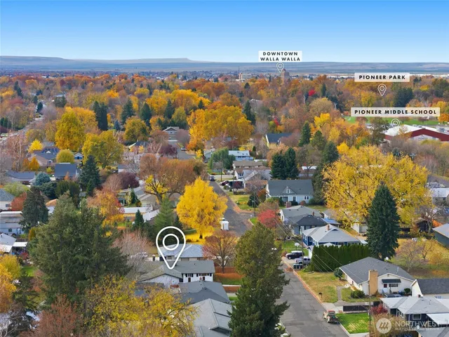 an aerial view of multiple house