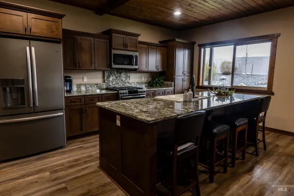 $635,000 | 1702 Pioneer Drive, Lewiston, ID 83501