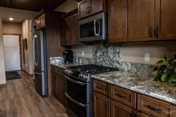 $635,000 | 1702 Pioneer Drive, Lewiston, ID 83501