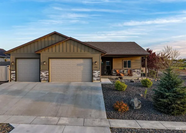$635,000 | 1702 Pioneer Drive, Lewiston, ID 83501