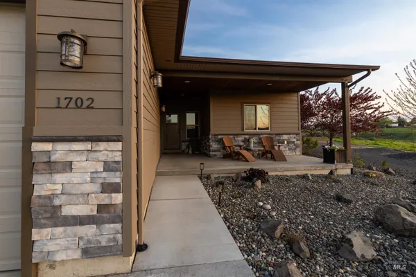 $635,000 | 1702 Pioneer Drive, Lewiston, ID 83501