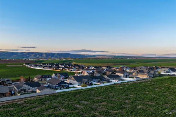 $635,000 | 1702 Pioneer Drive, Lewiston, ID 83501