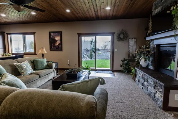 $635,000 | 1702 Pioneer Drive, Lewiston, ID 83501