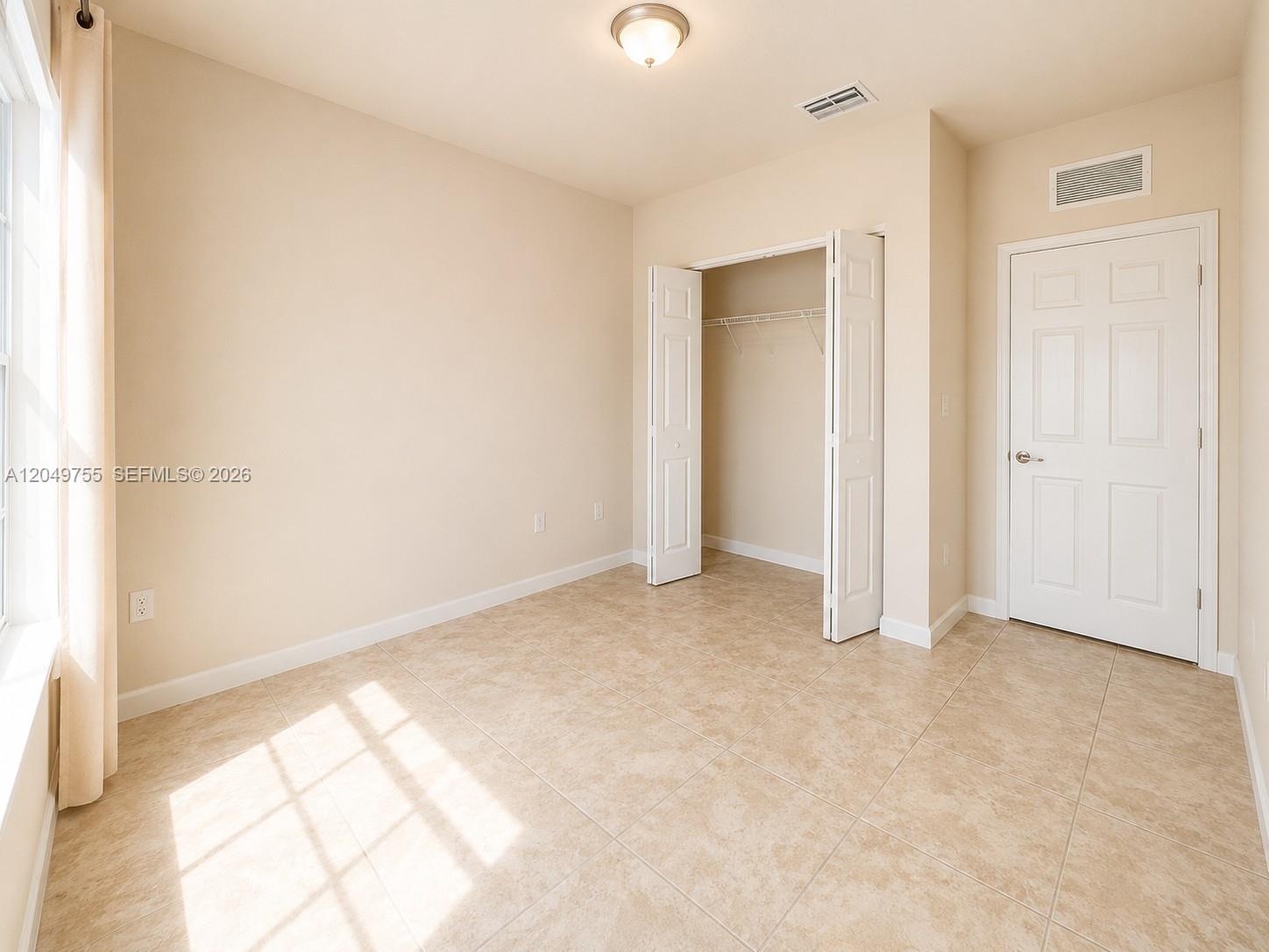 17001 Southwest 96th Street Miami, FL 33196 - Photo 8 of 17 Ground floor