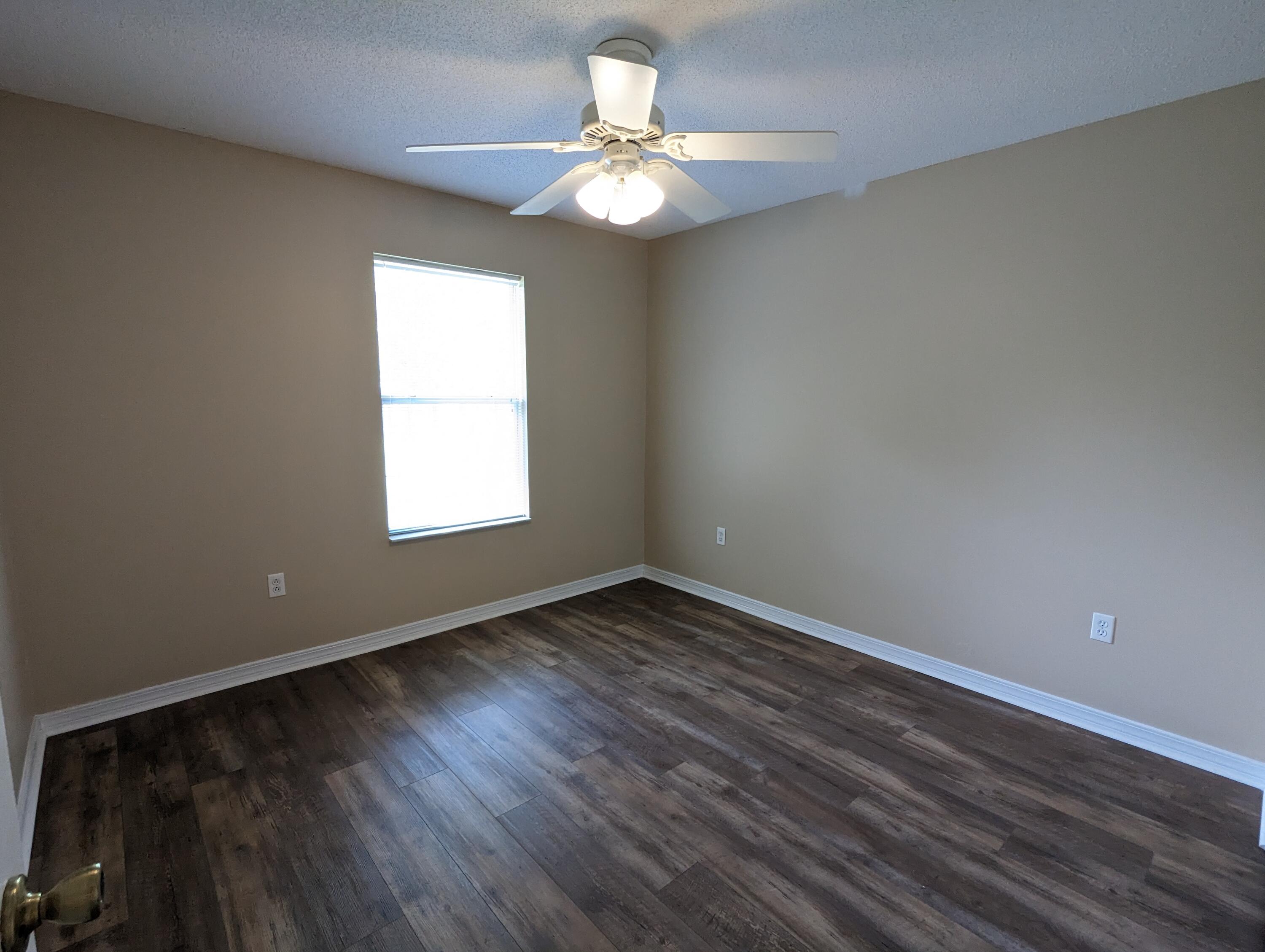 8237 Nevada Street Navarre, FL 32566 - Photo 16 of 21