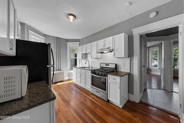 $1,995,000 | 800 Madison Avenue, Albany, NY 12208