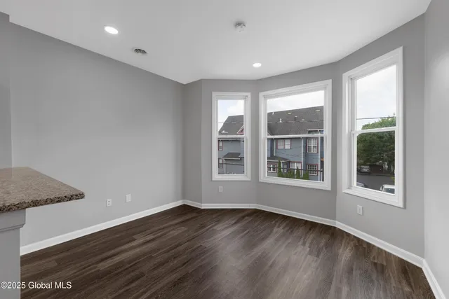 $1,995,000 | 800 Madison Avenue, Albany, NY 12208