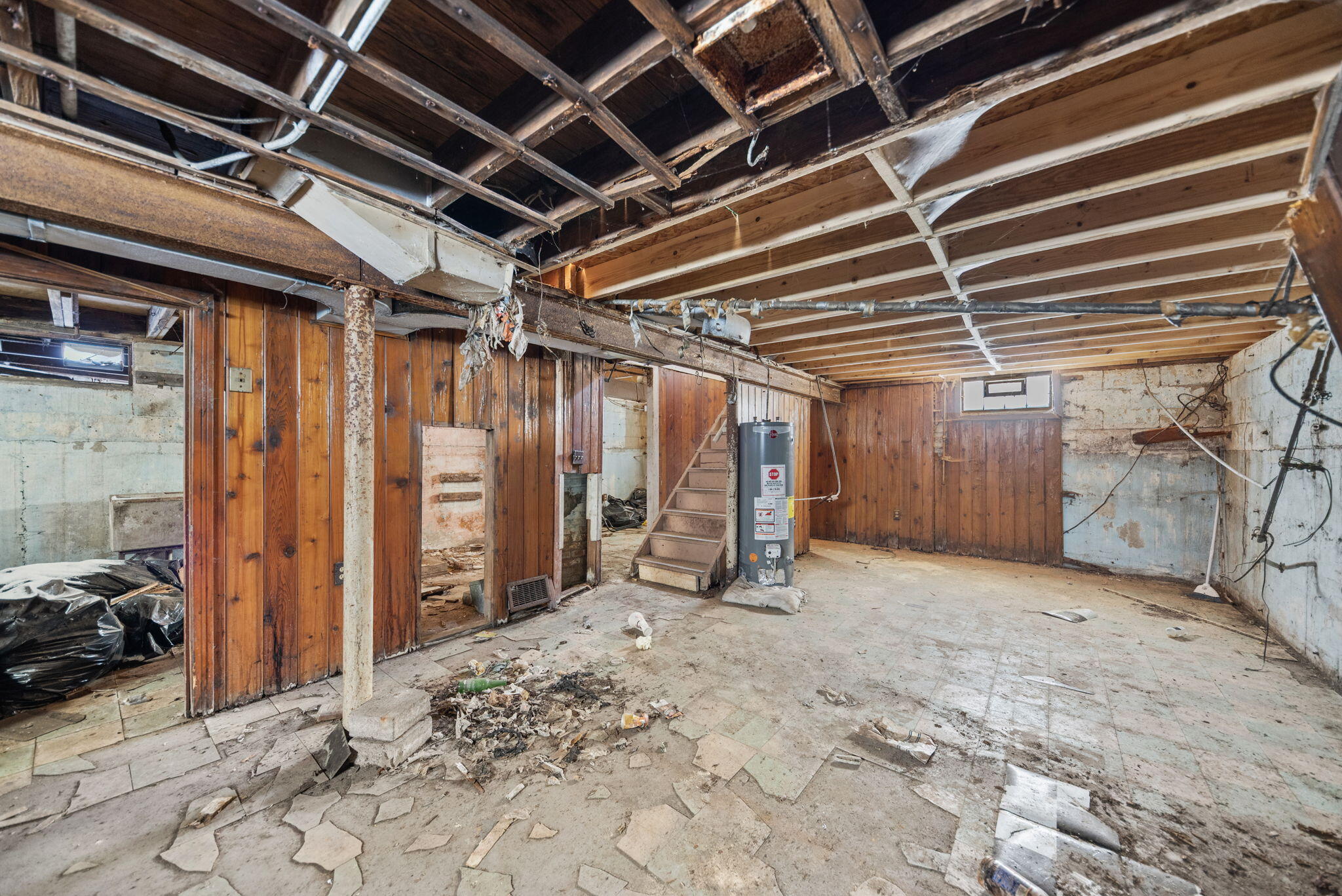 908 East 44th Place Gary, IN 46409 - Photo 10 of 10 2048x1367