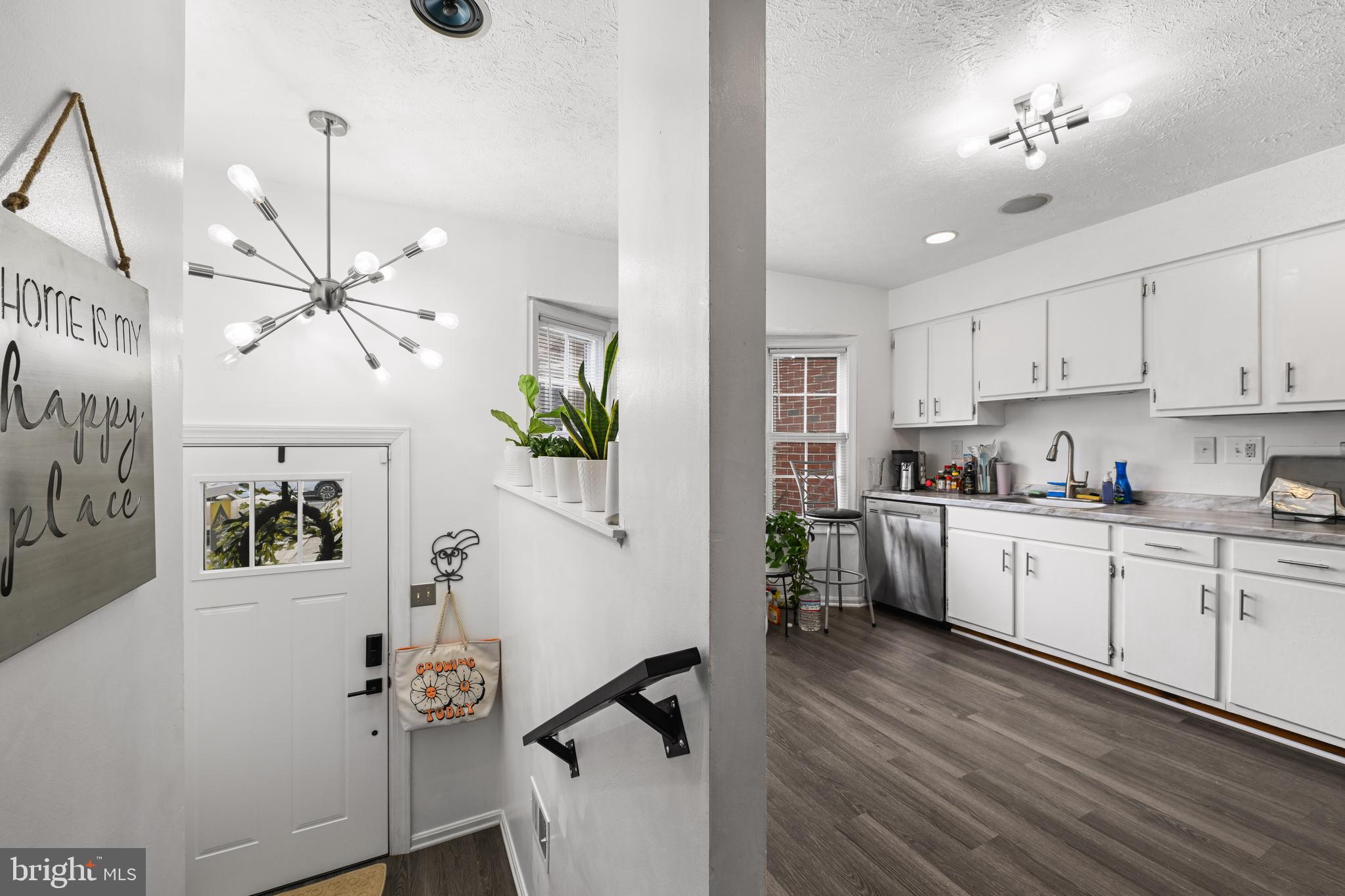 11403 Cosca Park Place Clinton, MD 20735 - Photo 4 of 36