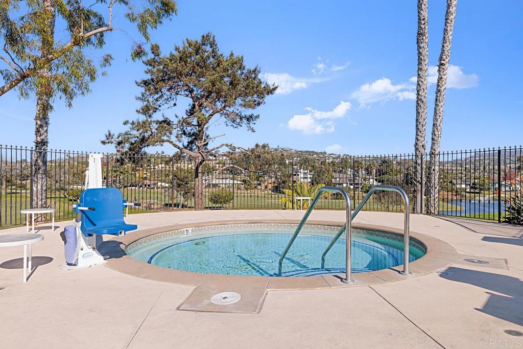 7323 Estrella De Mar Road, Unit 37 Carlsbad, CA 92009 - Photo 45 of 47