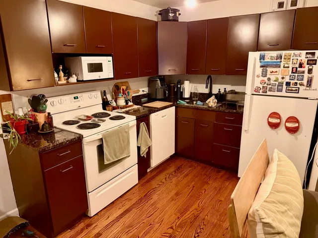 $1,850 | 3550 North Lake Shore Drive, Unit 1214, Chicago, IL 60657