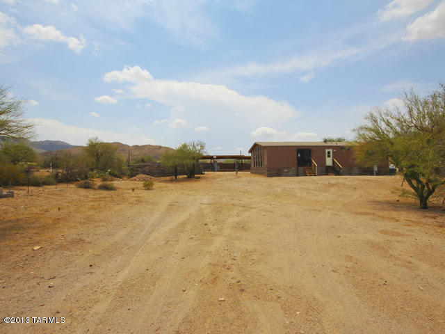 10025 West Rudasill Road Tucson, AZ 85743 - Photo 4 of 39