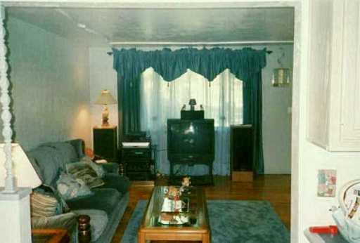 7813 Noblestown Road McDonald, PA 15057 - Photo 5 of 8 Gallery Image 5