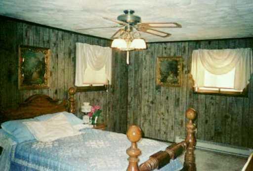 7813 Noblestown Road McDonald, PA 15057 - Photo 8 of 8 Gallery Image 8